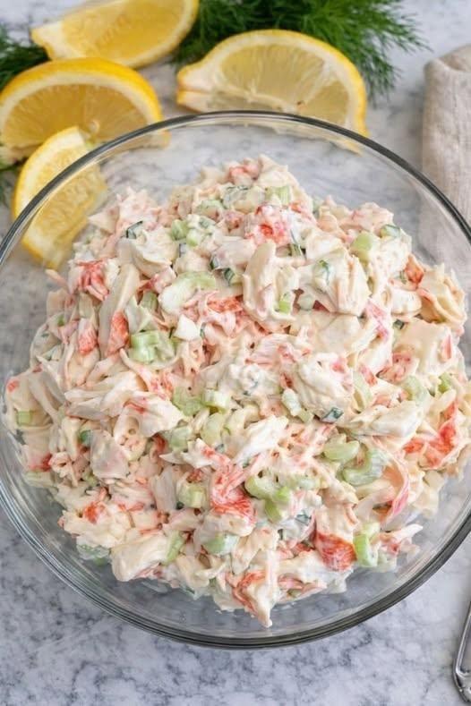Creamy Crab & Celery Salad (Classic Lemon-Dill Seafood Salad)