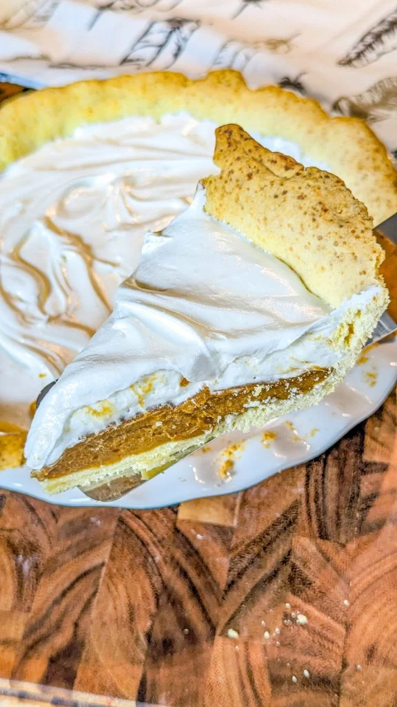 🥧 Creamy Homemade Butterscotch Pie